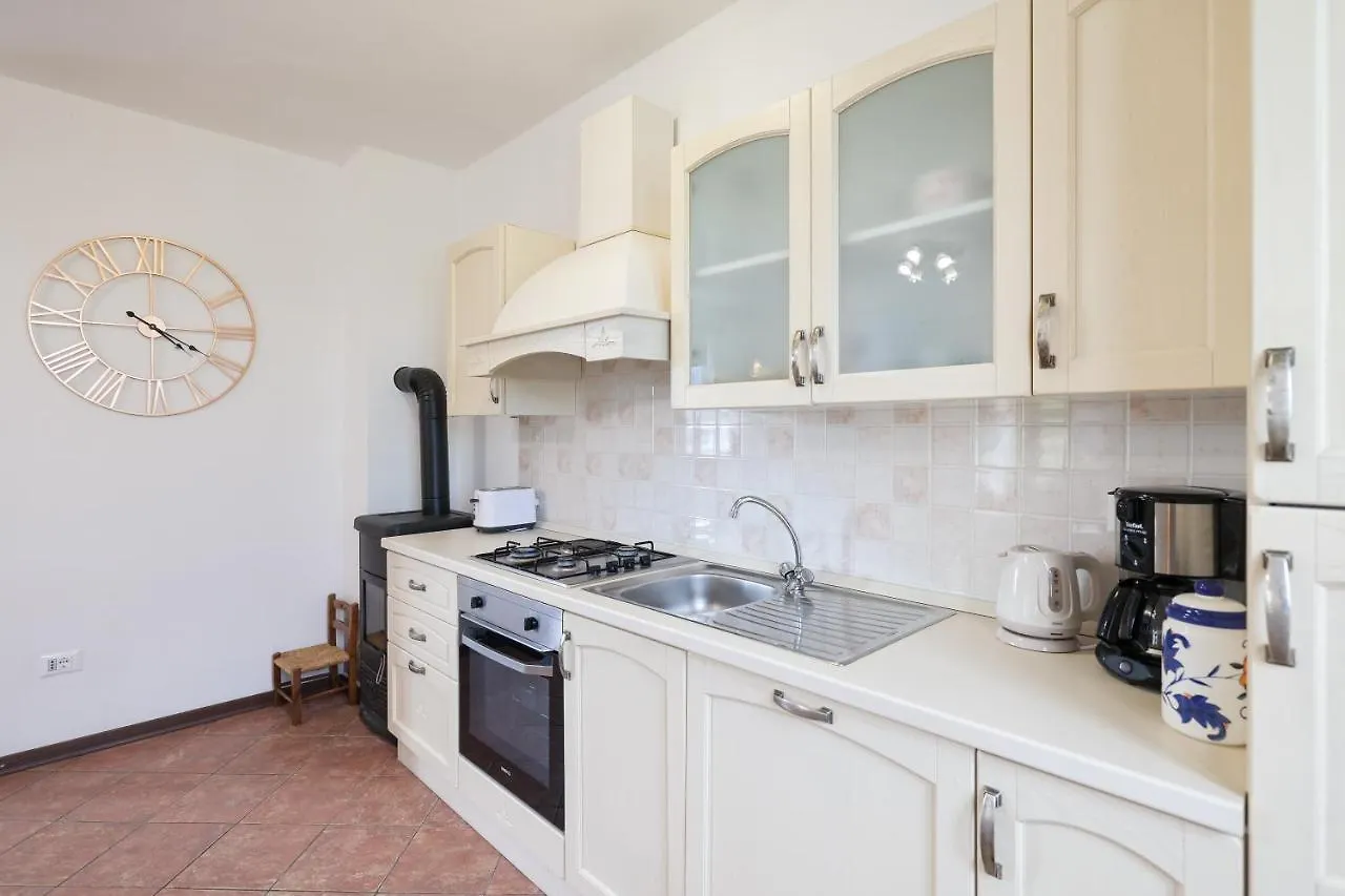Villa Ena With Pool & Jacuzzi Donji Kasic Holiday home